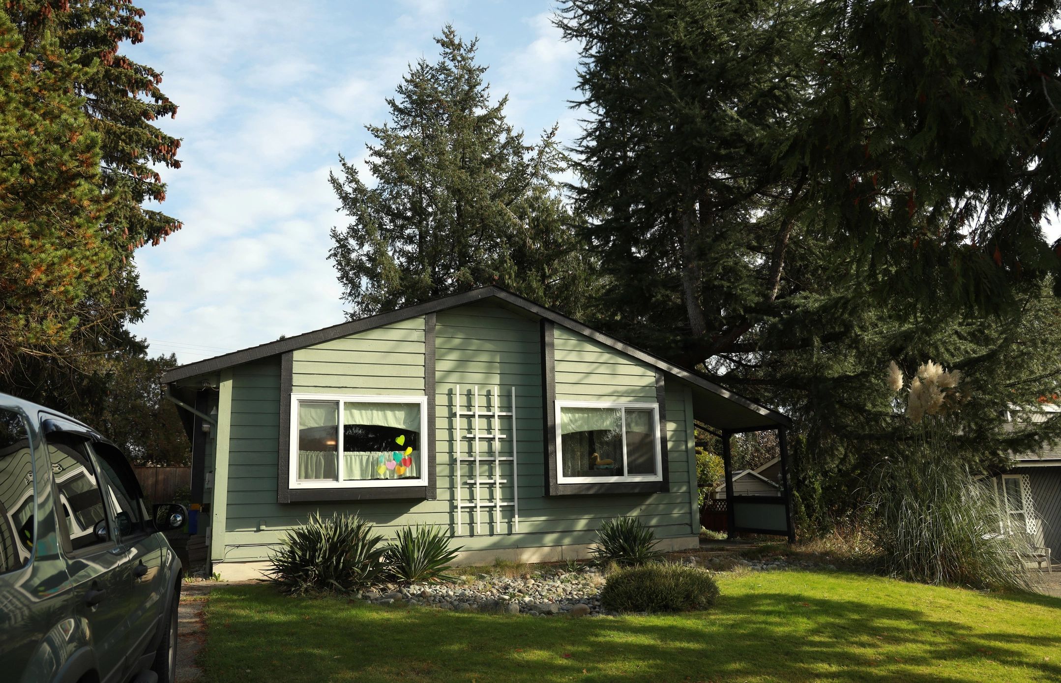 Single-family home exterior for Palmetto Bay buyers